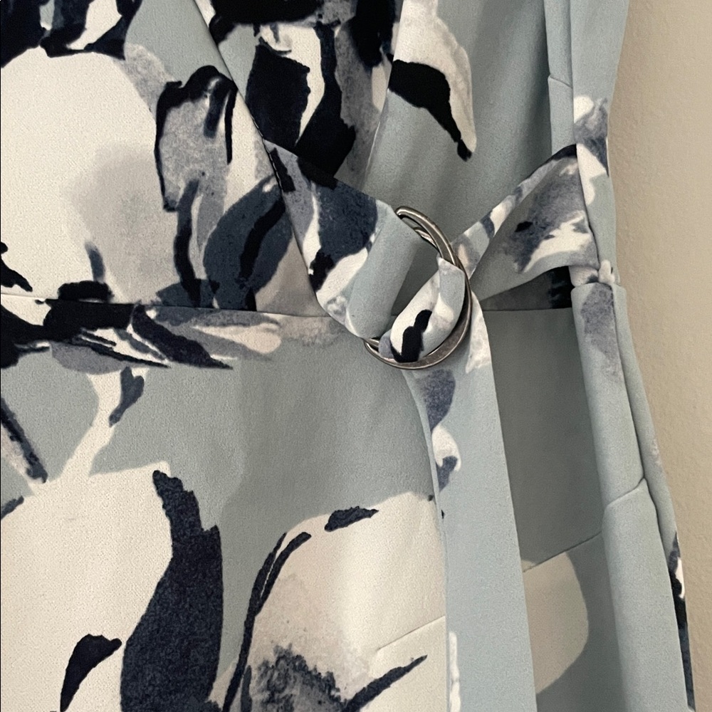 Enfocus Studio Floral Midi Dress‎ - Blue and White - Picture 2 of 13